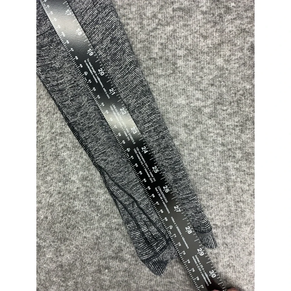 Lululemon Swiftly Tech Long‎ Sleeve Crew Gray Space Dye Size 8